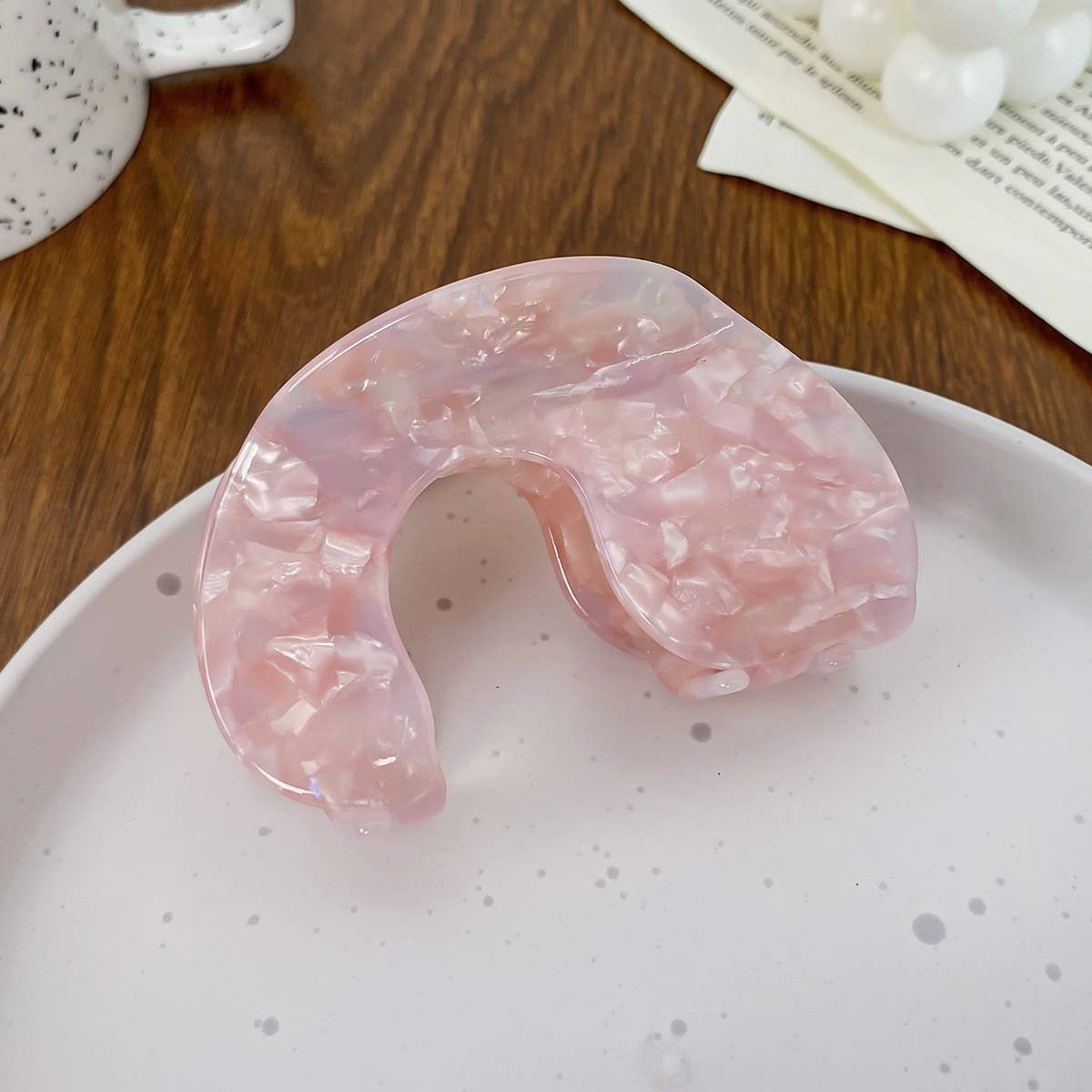 ELEGANT ACETATE HAIR CLAW BACK BUN SHARK CLIP_CWAHA1594