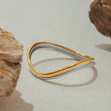 GOLD SILVER WAVE BANGLE IN 18K STAINLESS STEEL_CWAJE4782