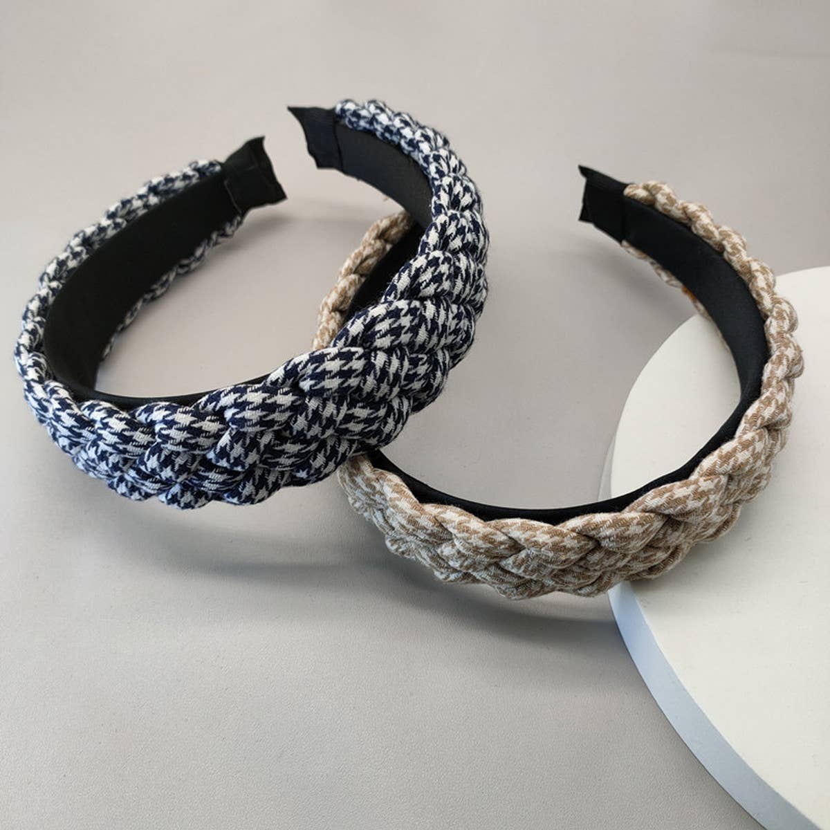 HANDMADE GEOMETRIC PLAID TWIST HEADBAND_CWAHA2602