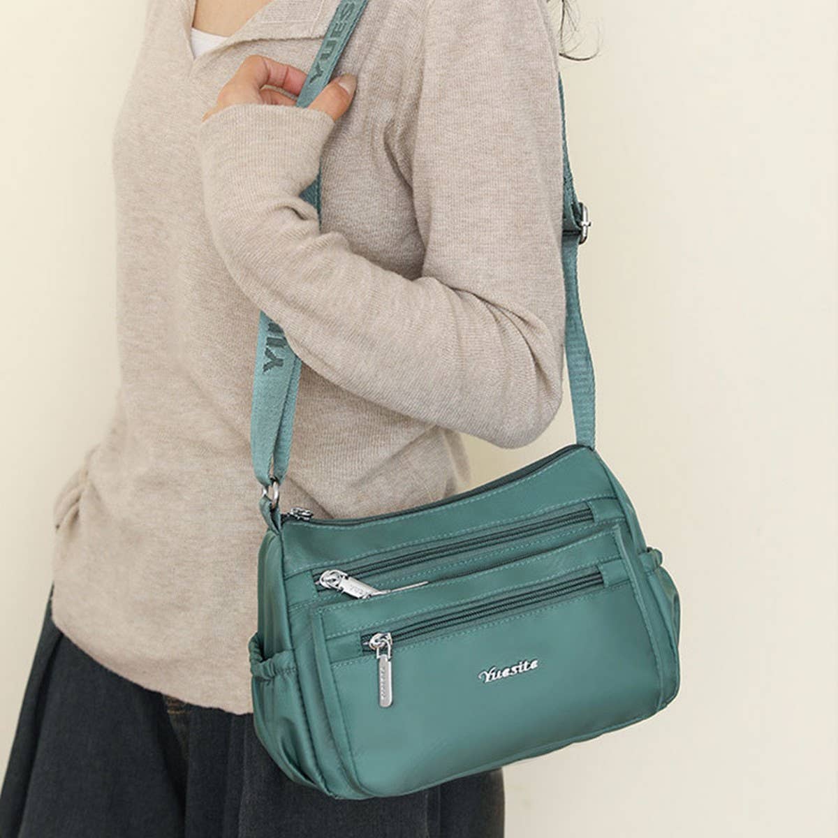 Nylon Multi-Compartment Shoulder Crossbody Bag_Cwasc1752