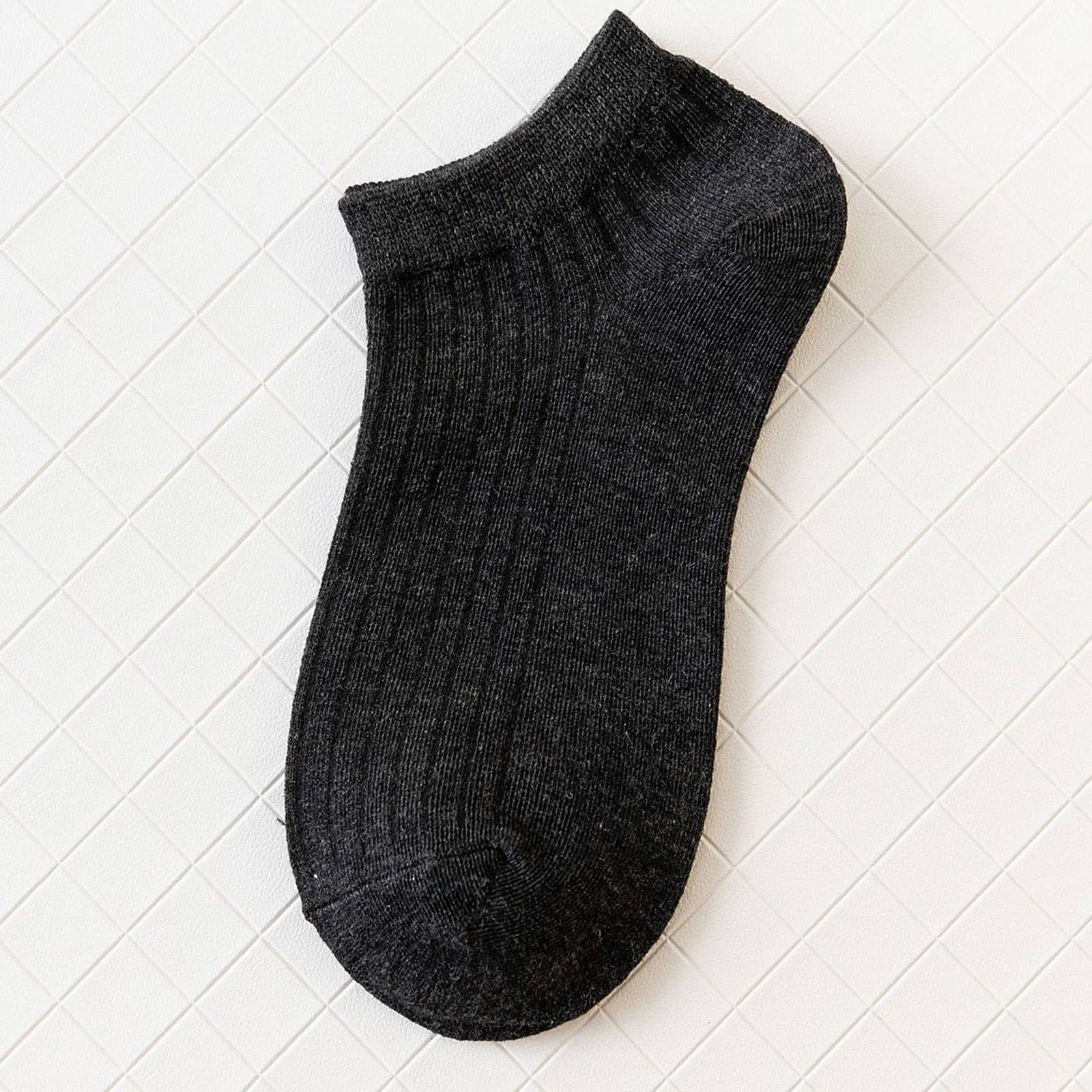SOLID VERTICAL STRIPES BREATHABLE ANKLE SOCKS_CWMS032