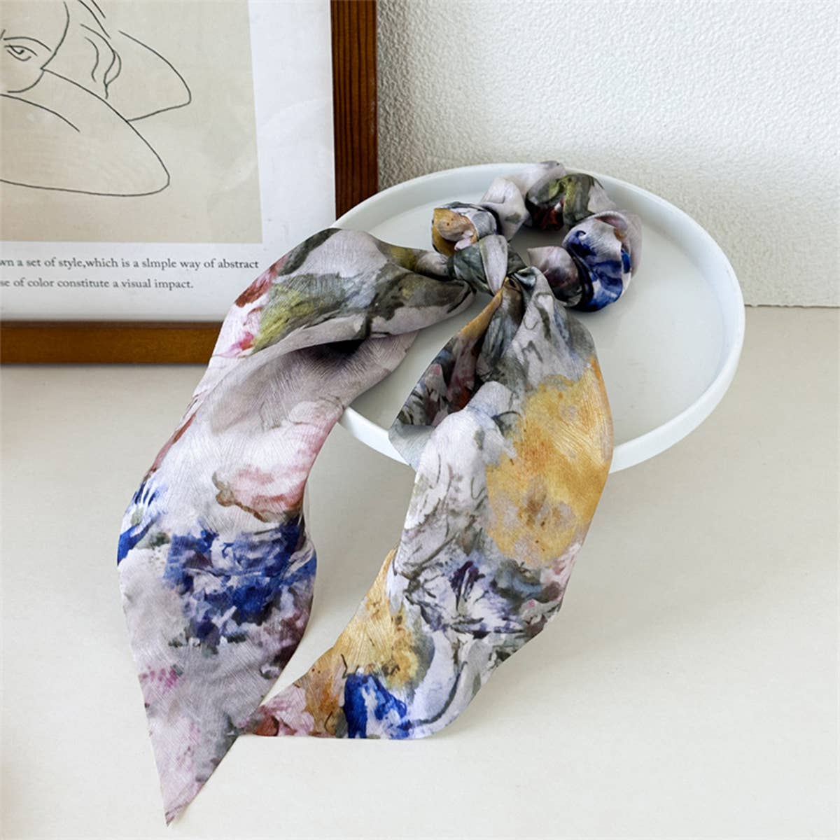 Silk Ink Print Scrunchie With Ribbon Tail_Cwaha07595