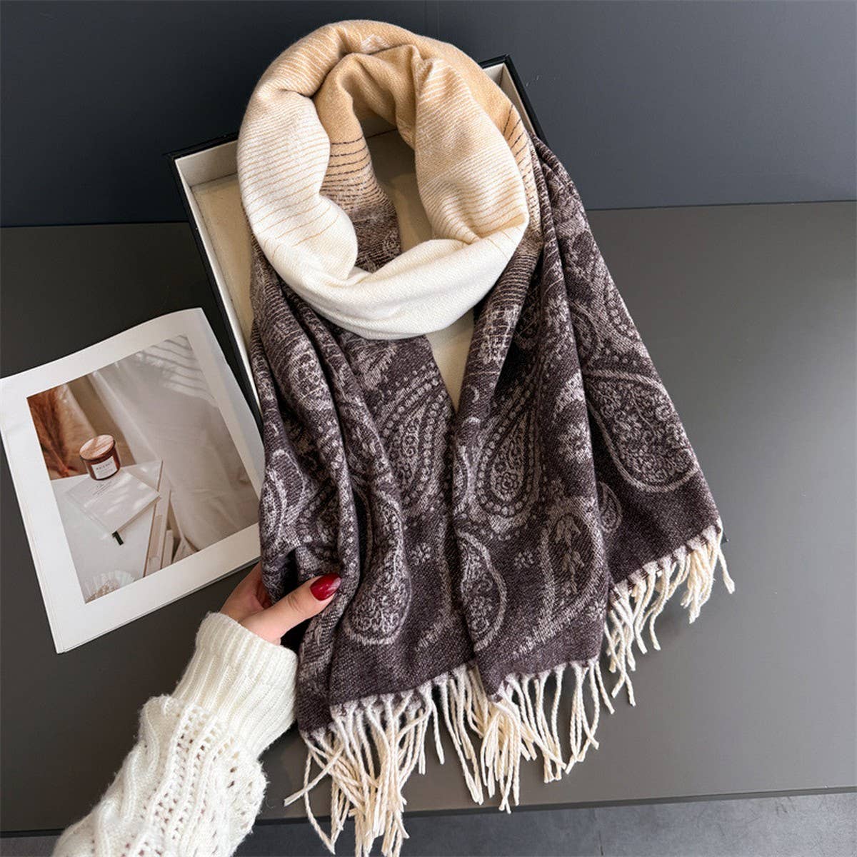 Autumn Winter Paisley Colorblock Tassel Scarf_Cwasc03274