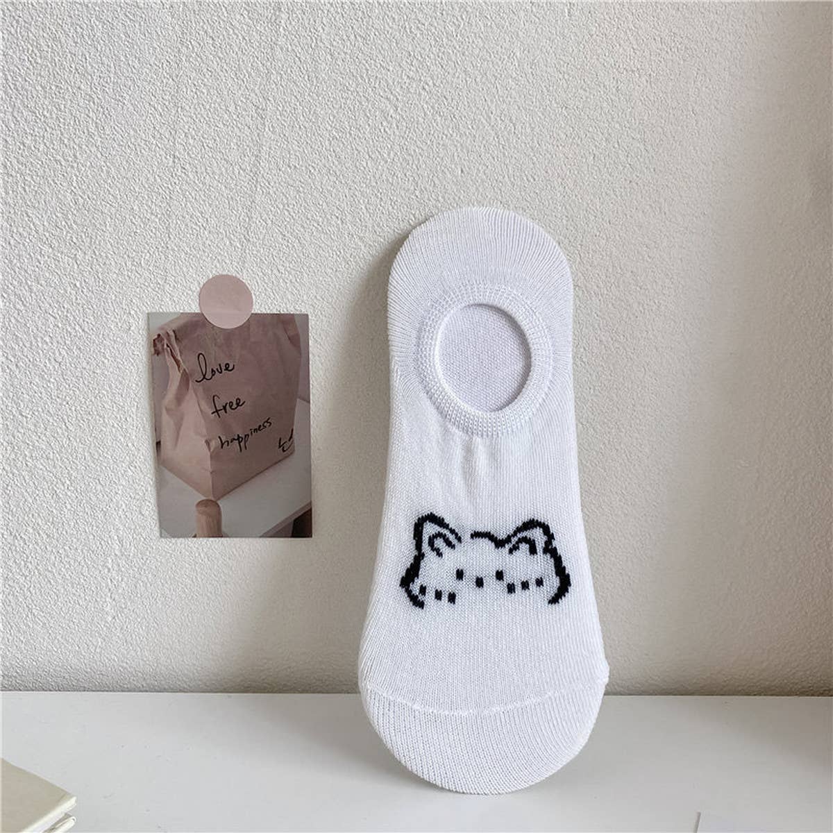 Women Thin Silicone Non-Falling Socks_Cwms0455