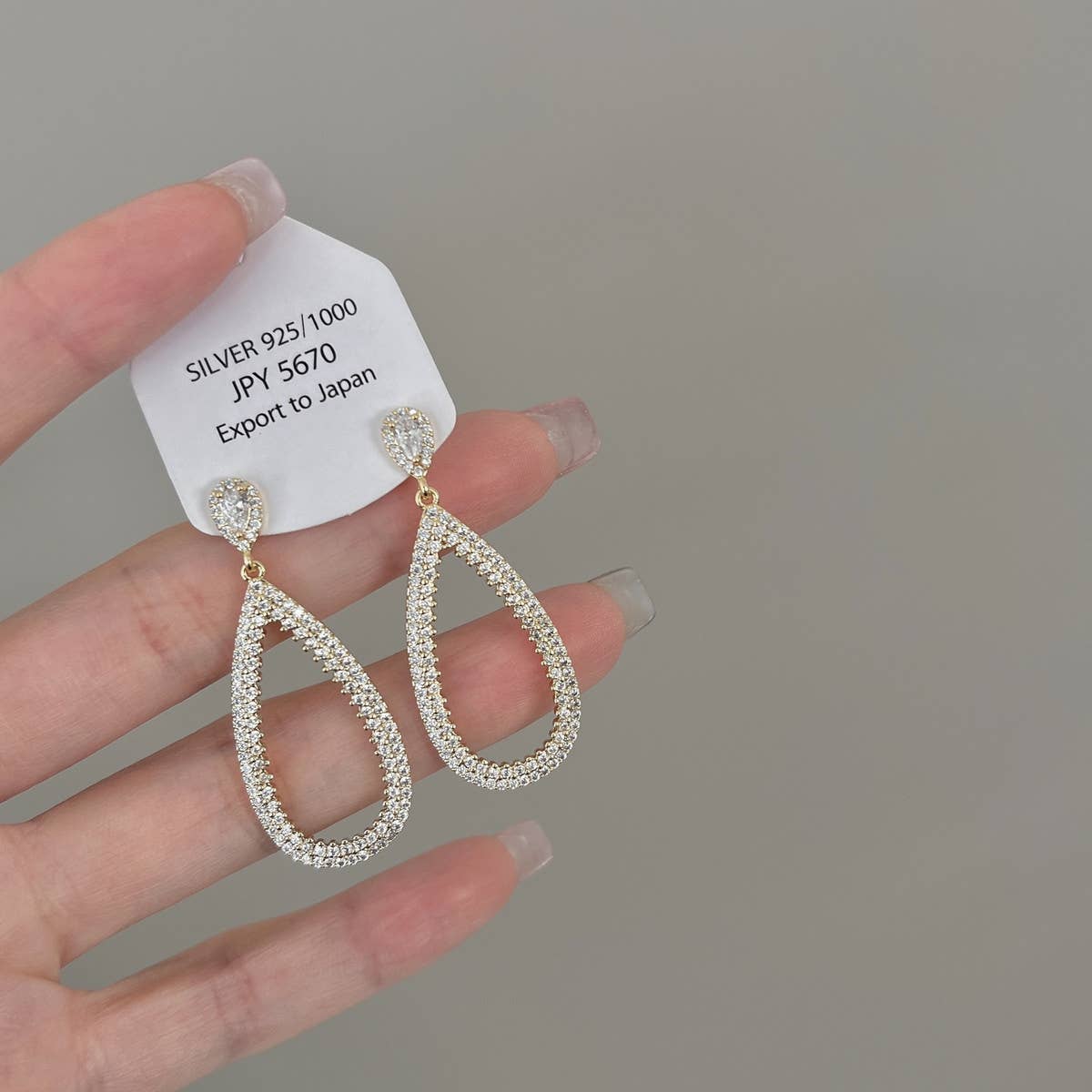 LIGHT LUXURY OVAL PENDANT EARRINGS_CWAJE1312