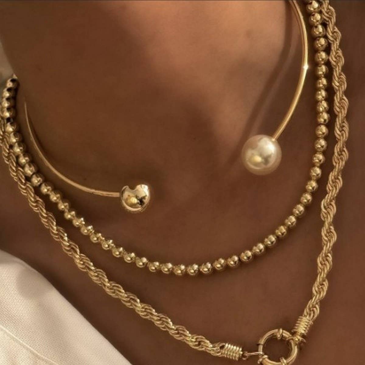 Versatile Geometric Faux Pearl Twisted Necklace_Cwmm3131