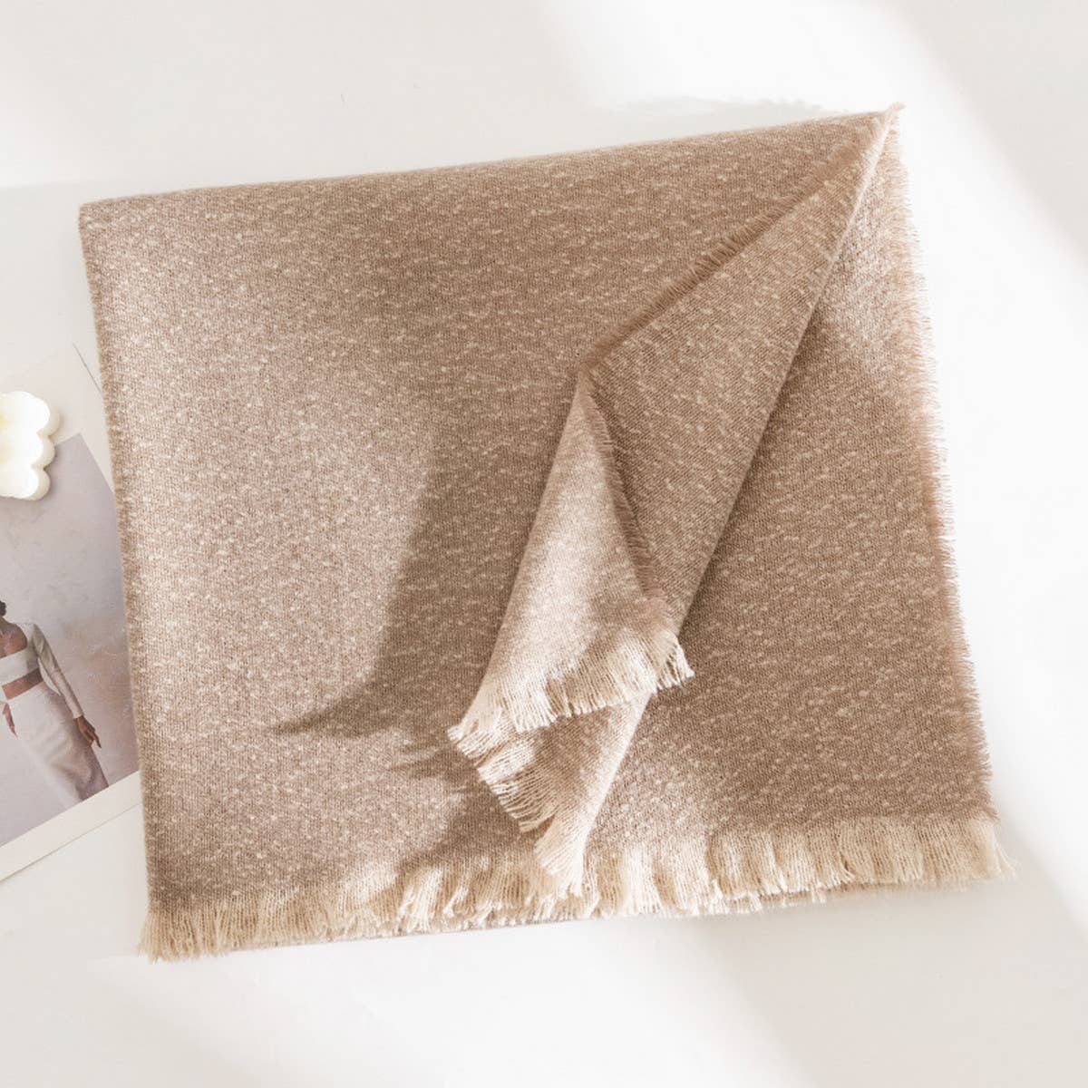 Vintage Scarf With Floral Pattern_Cwasc1009