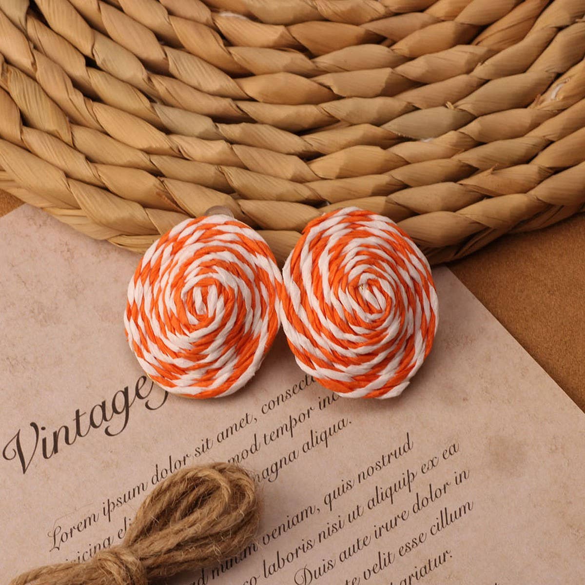 NEW VINTAGE SIMIAN GRASS VINE WOVEN EARRINGS_CWAJE4011