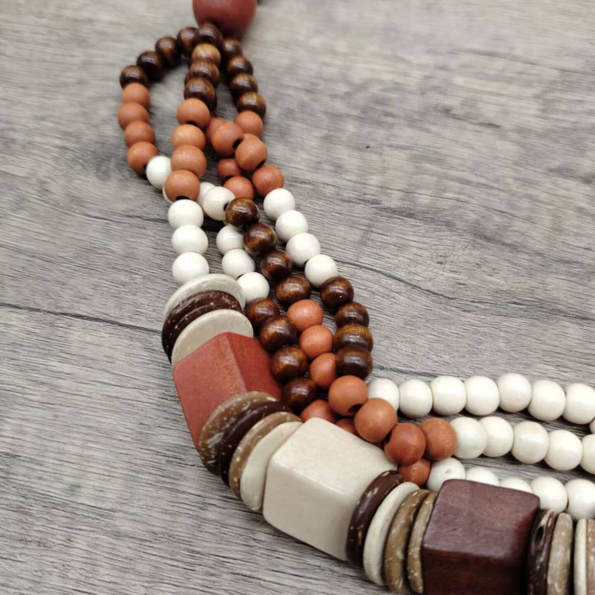 RETRO ETHNIC STYLE WOODEN MULTI LAYER NECKLACE_CWMM4852