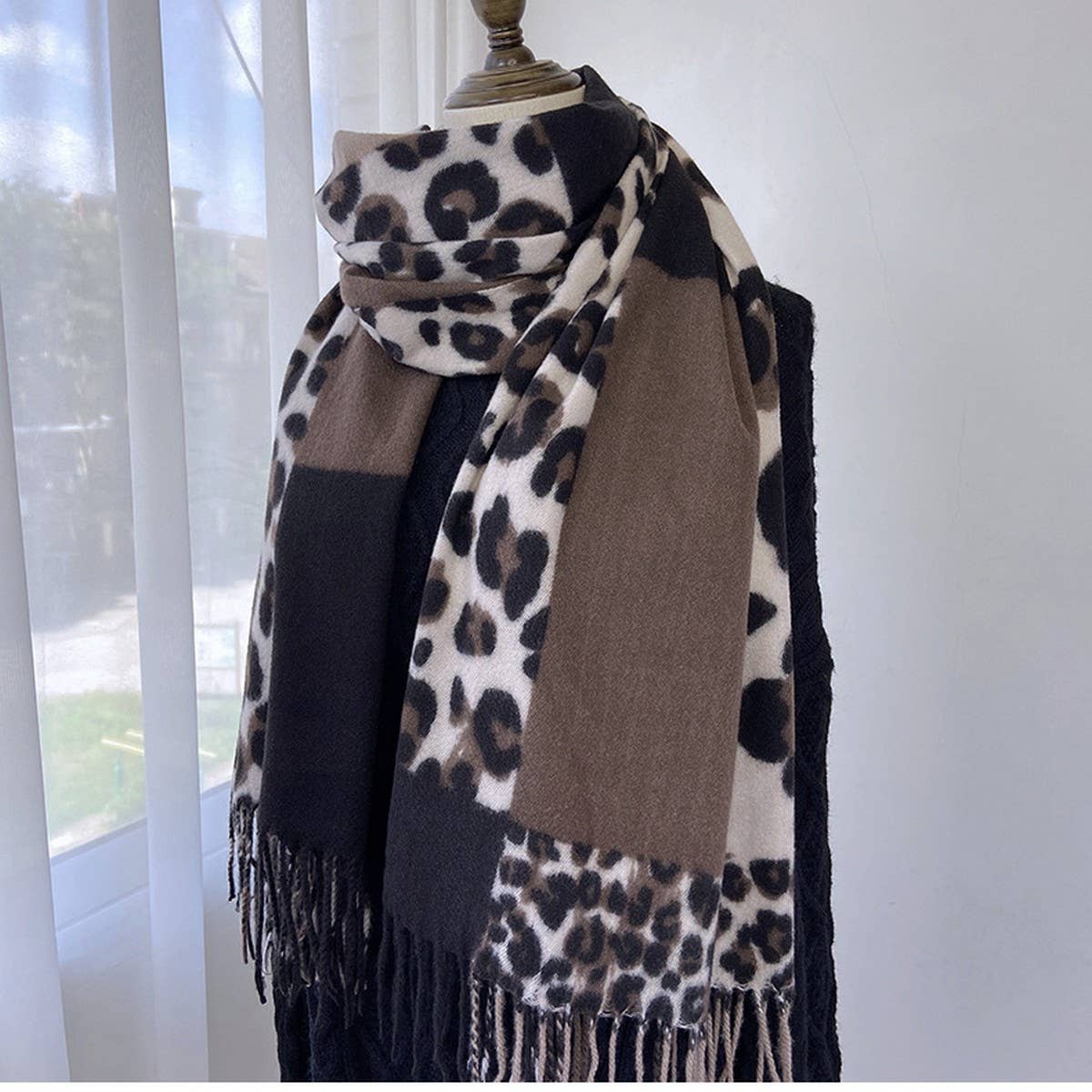 LEOPARD COLORBLOCK SCARF WARM TASSEL WINTER WRAP_CWASC1458