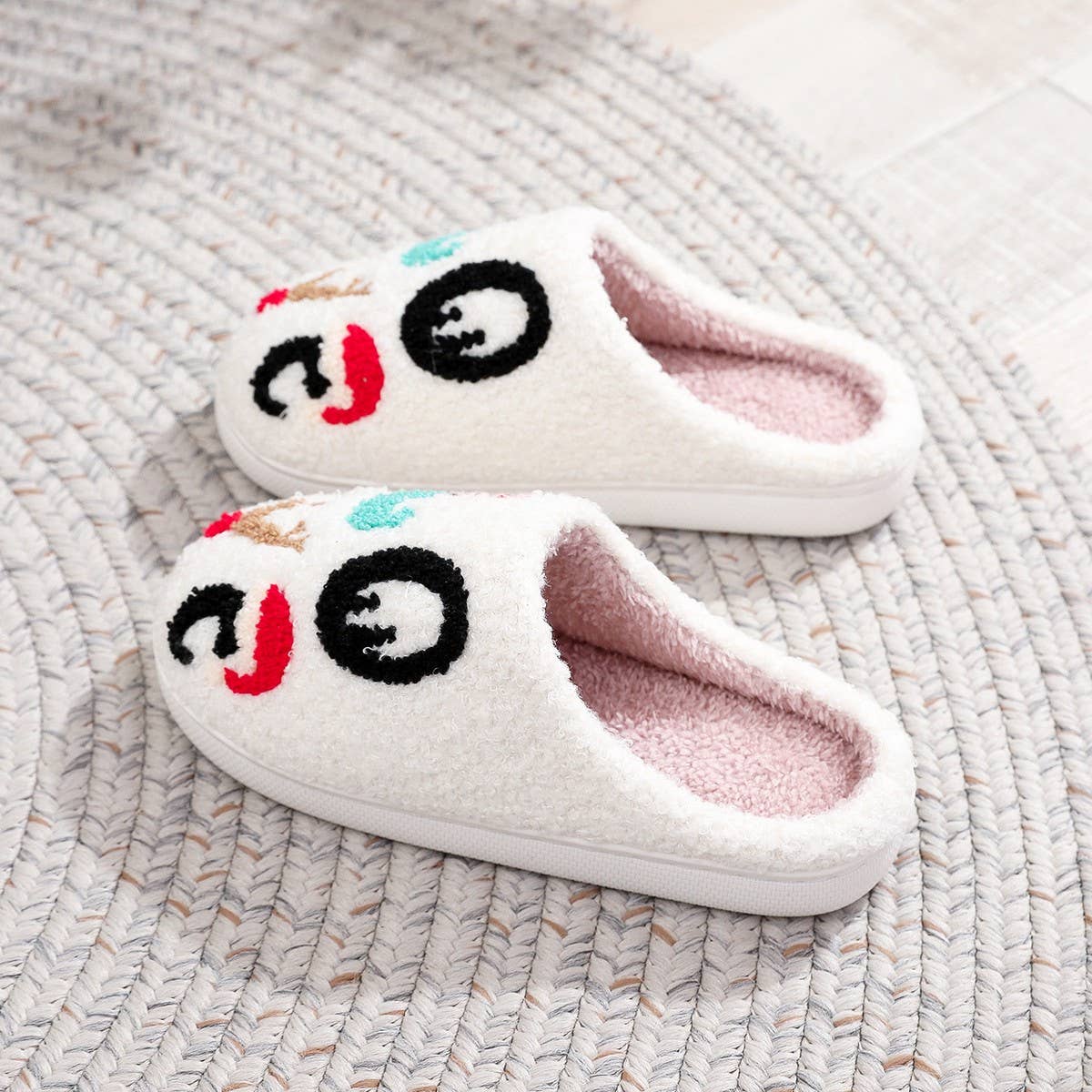 HOT STYLE LETTER PLUSH WARM COTTON SLIPPERS_CWSHS0761