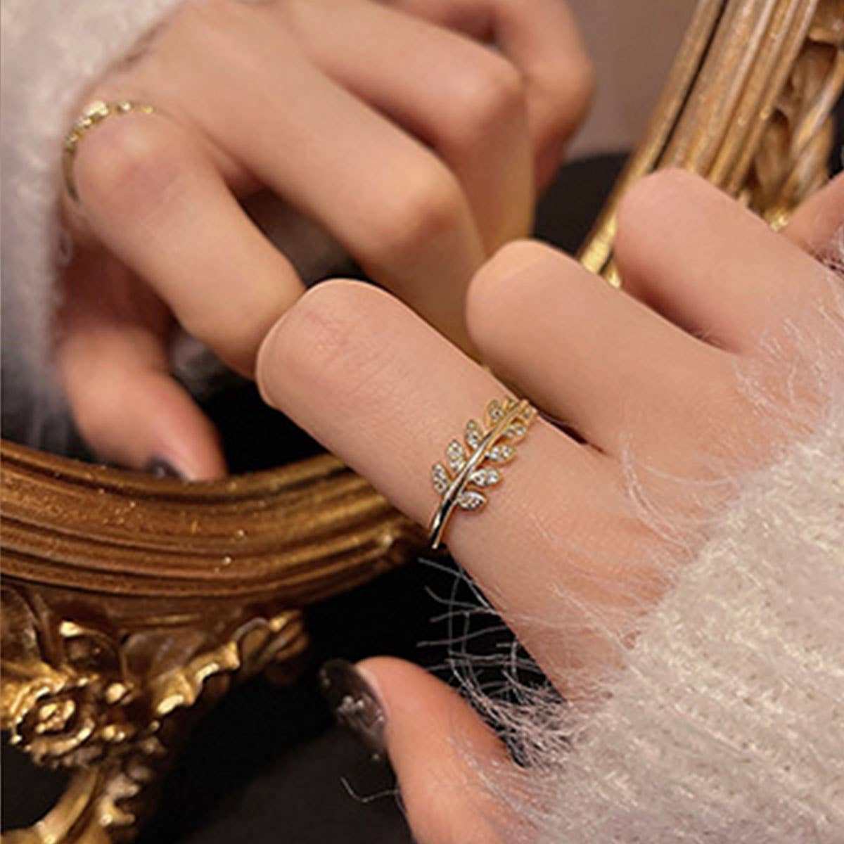 Simple Pearl Zircon Cold Style Opening Ring