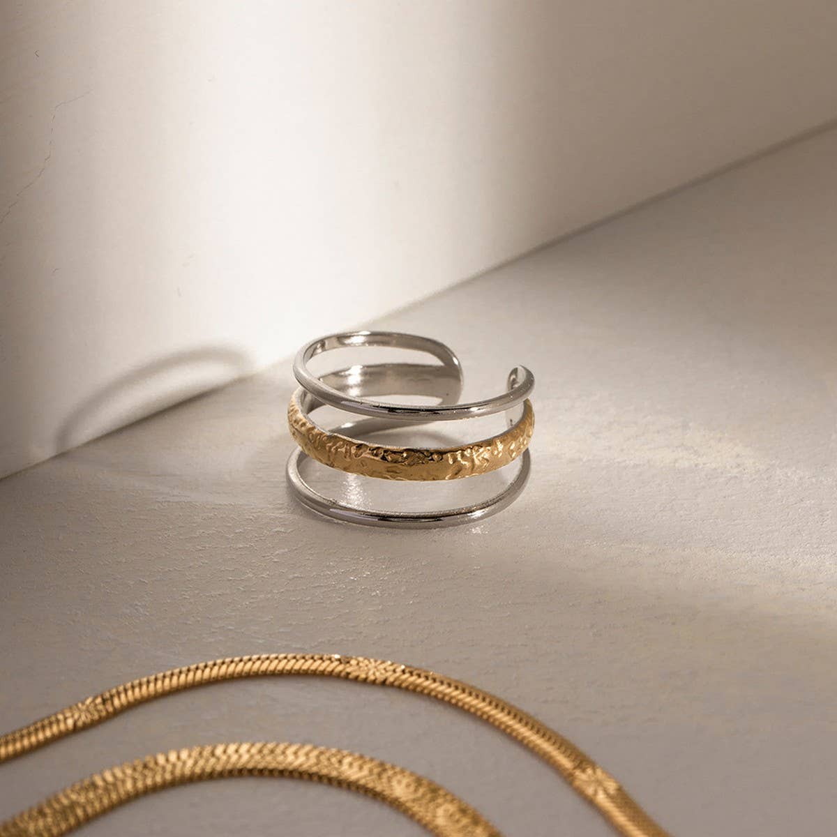 STAINLESS STEEL COLOR MATCHING THREE LAYER RINGS_CWAJE1240