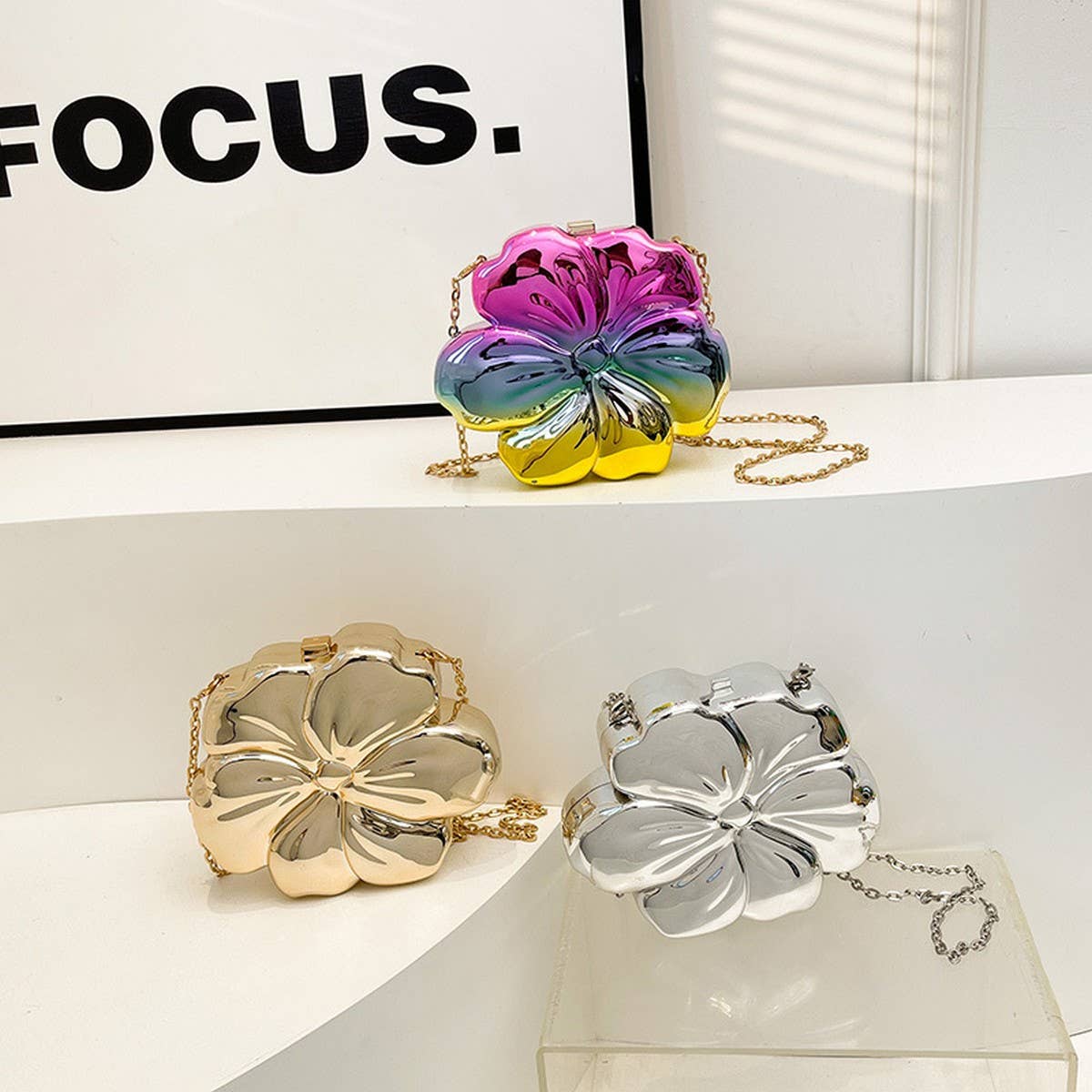 FLOWER GOLD PRESSED BAG BANQUET BAG CLUTCH_CWAB3259