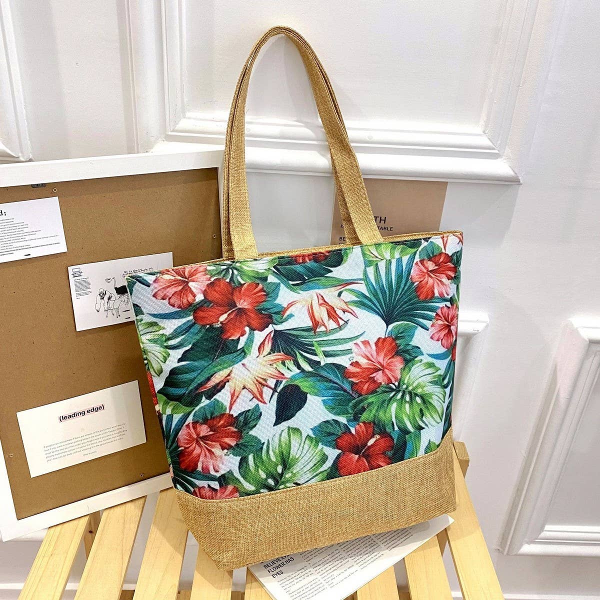 FASHIONABLE AND MINIMALIST CANVAS TOTE BAG_CWAB1671