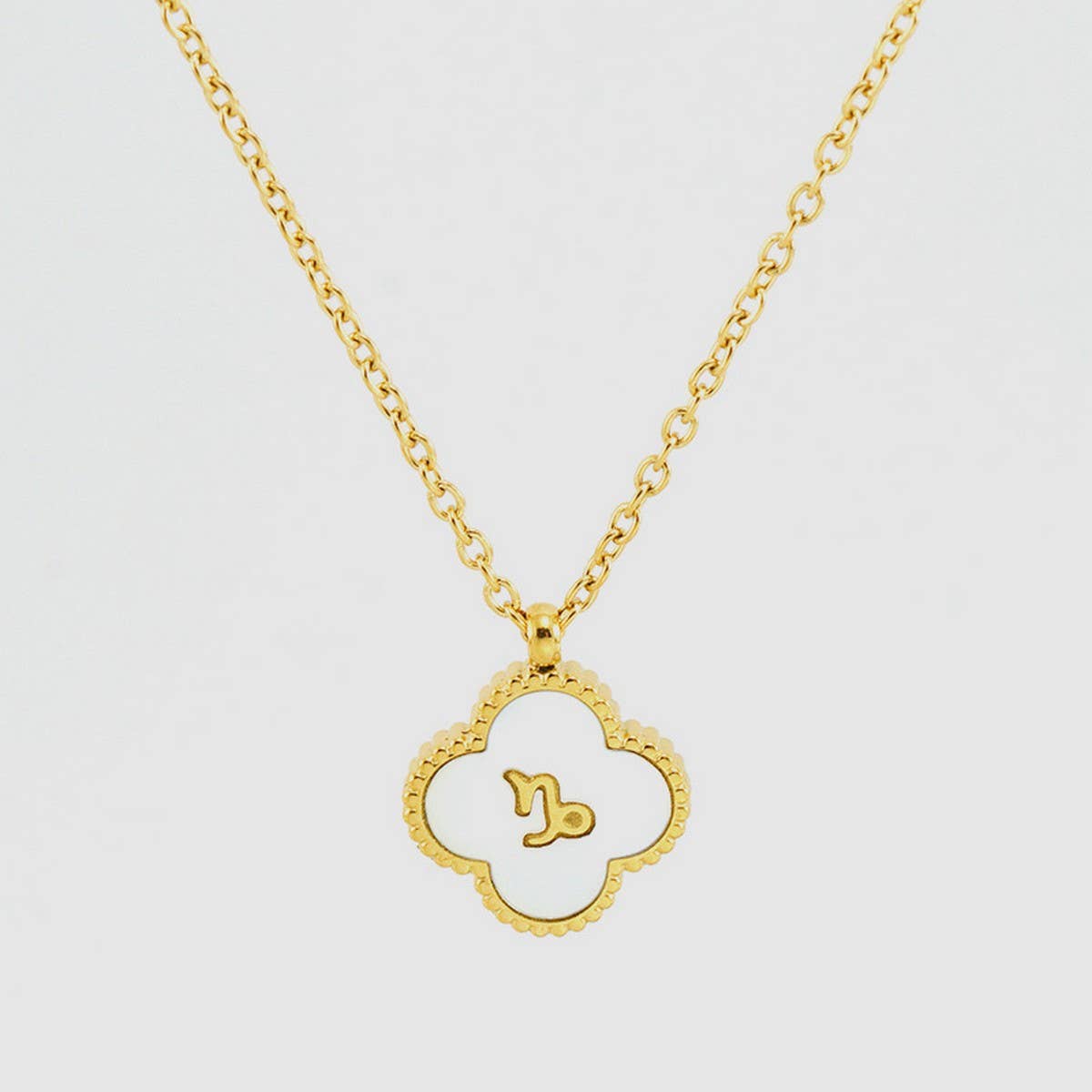 SHELL FOUR LEAF CLOVER CONSTELLATION NECKLACE_CWAJE0688