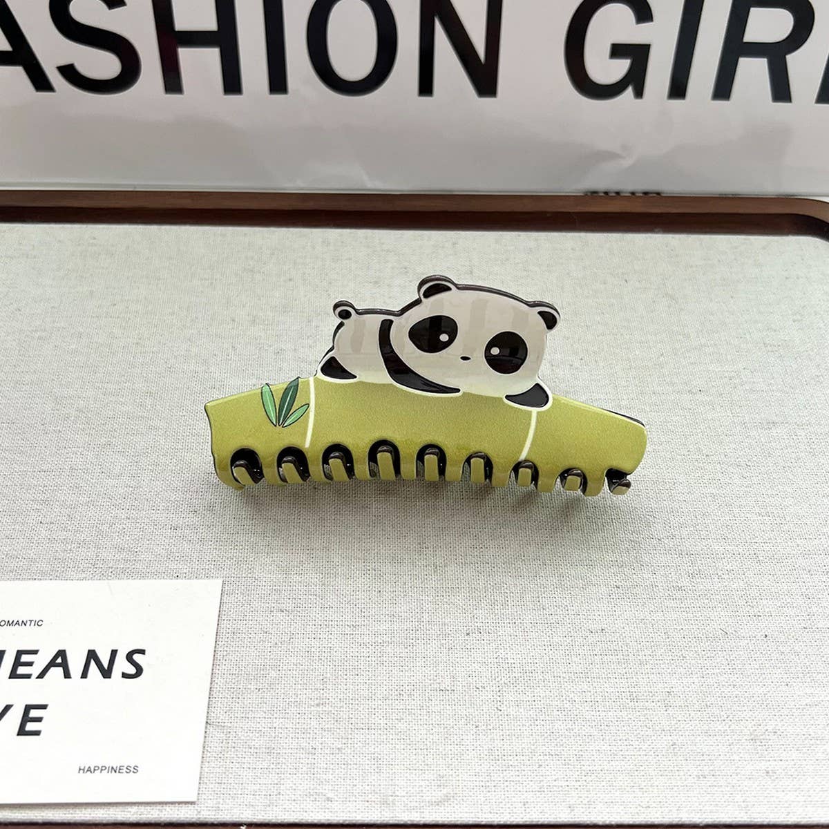 PANDA ACETATE HAIR CLAW CUTE CHINESE STYLE CLIP_CWAHA5750