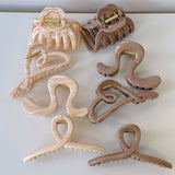 Relaxed Bun Claw Clip Retro Elegant Hair Grip_Cwaha08237