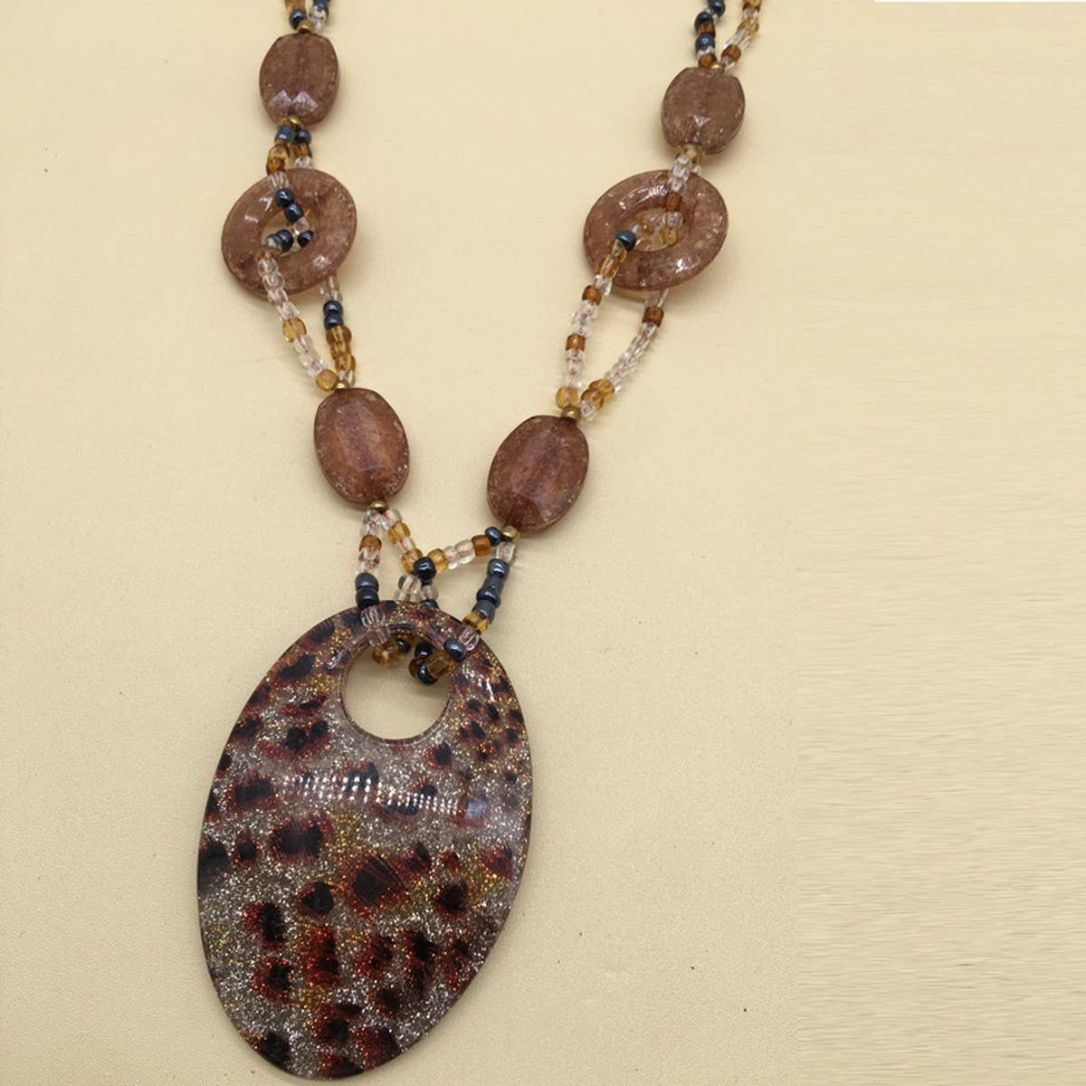LEOPARD PRINT ACRYLIC LONG HANDMADE NECKLACE_CWMM4565