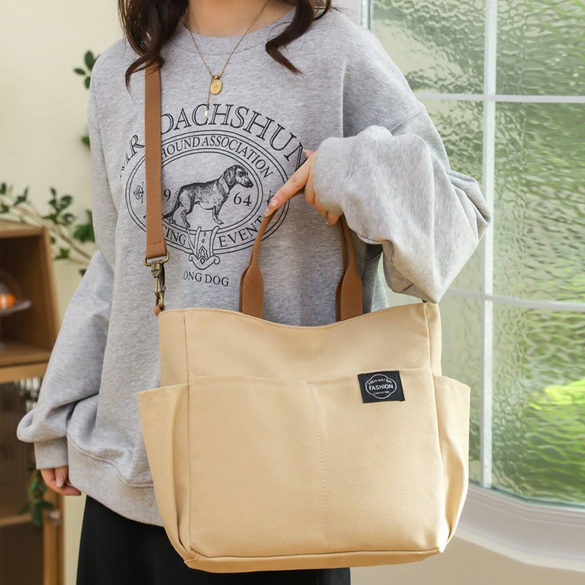 NEW FASHION LEISURE UNDERARM MESSENGER BAG_CWAB2441
