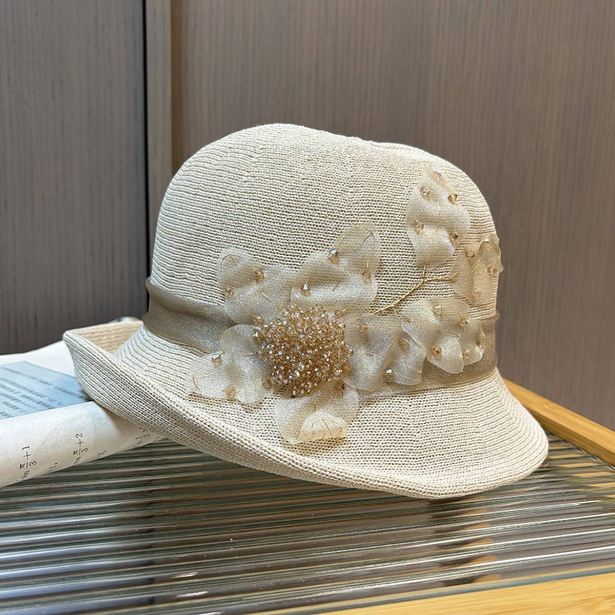 Versatile Knitted Rolled Bowler Bucket Hat_Cwah1210