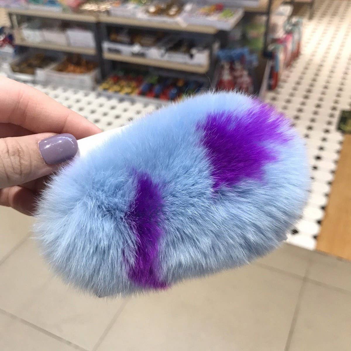 FURRY MINK HAIR CLIP CUTE FLUFFY BB BARRETTE_CWAHA3308