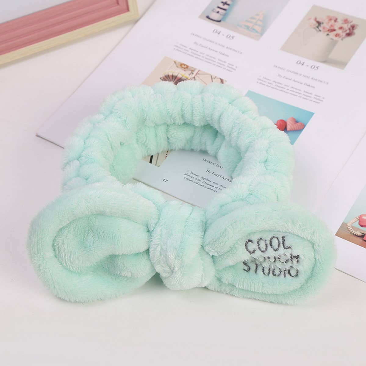 PLUSH EMBROIDERED KNOTTED HEADBAND_CWMM0727