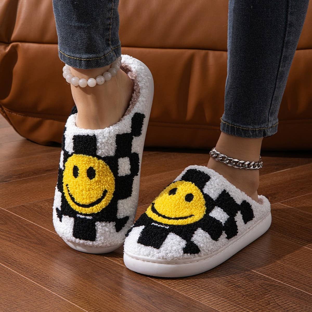 HOME CHECKERBOARD SMILEY FACE COTTON SLIPPERS_CWSHS0559