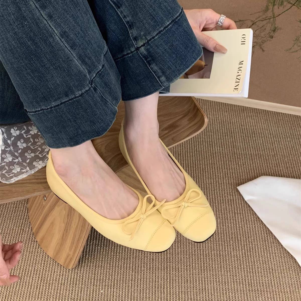 RED WEDGE ROUND TOE SLIP ON BALLET FLATS_CWSHF0125