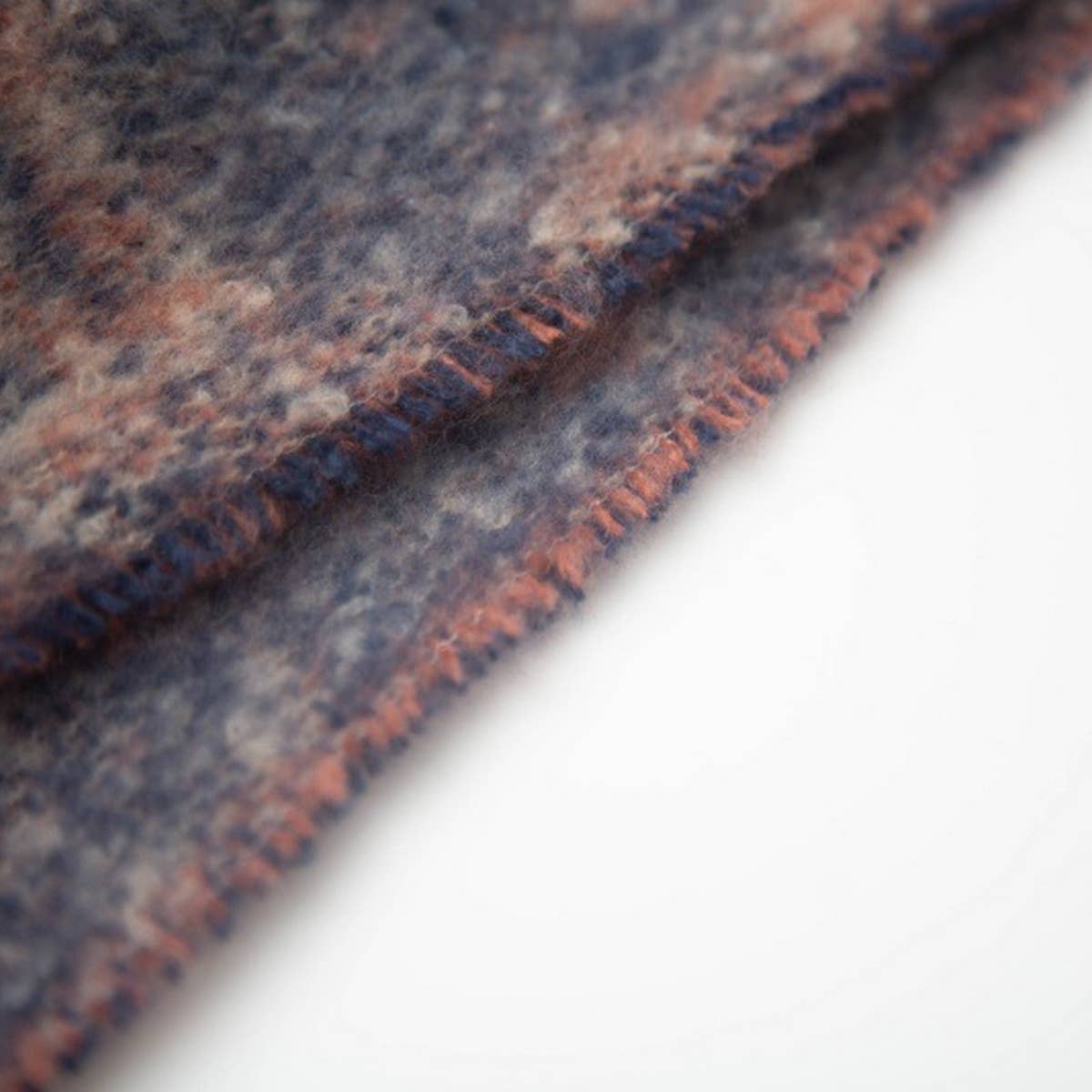 FLORAL JACQUARD SCARF WINTER SHORT FRINGE WRAP_CWASC1279