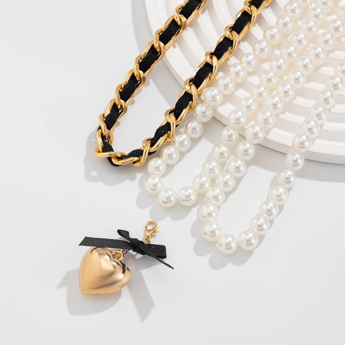 HIGH END FASHION PEARL RIBBON BEADED NECKLACE_CWMM3137