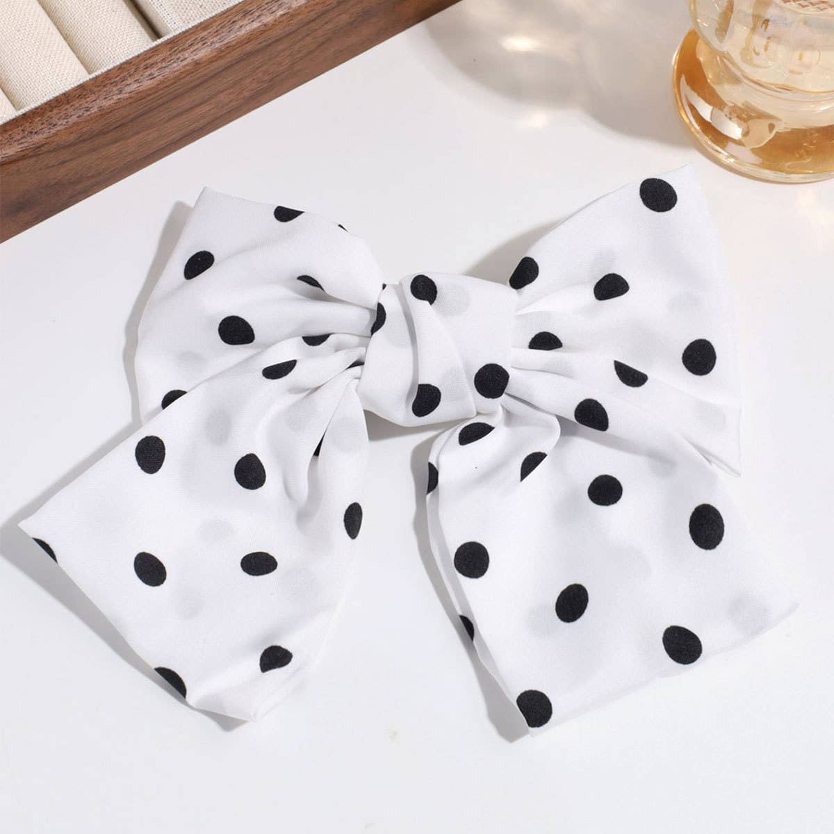 SIMPLE AND ELEGANT FLOWER DOT BOW CLIP_CWAHA2301