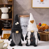 Cwasc1949_Pointy Hat Rudolph Dwarf Coffee Doll Decoration