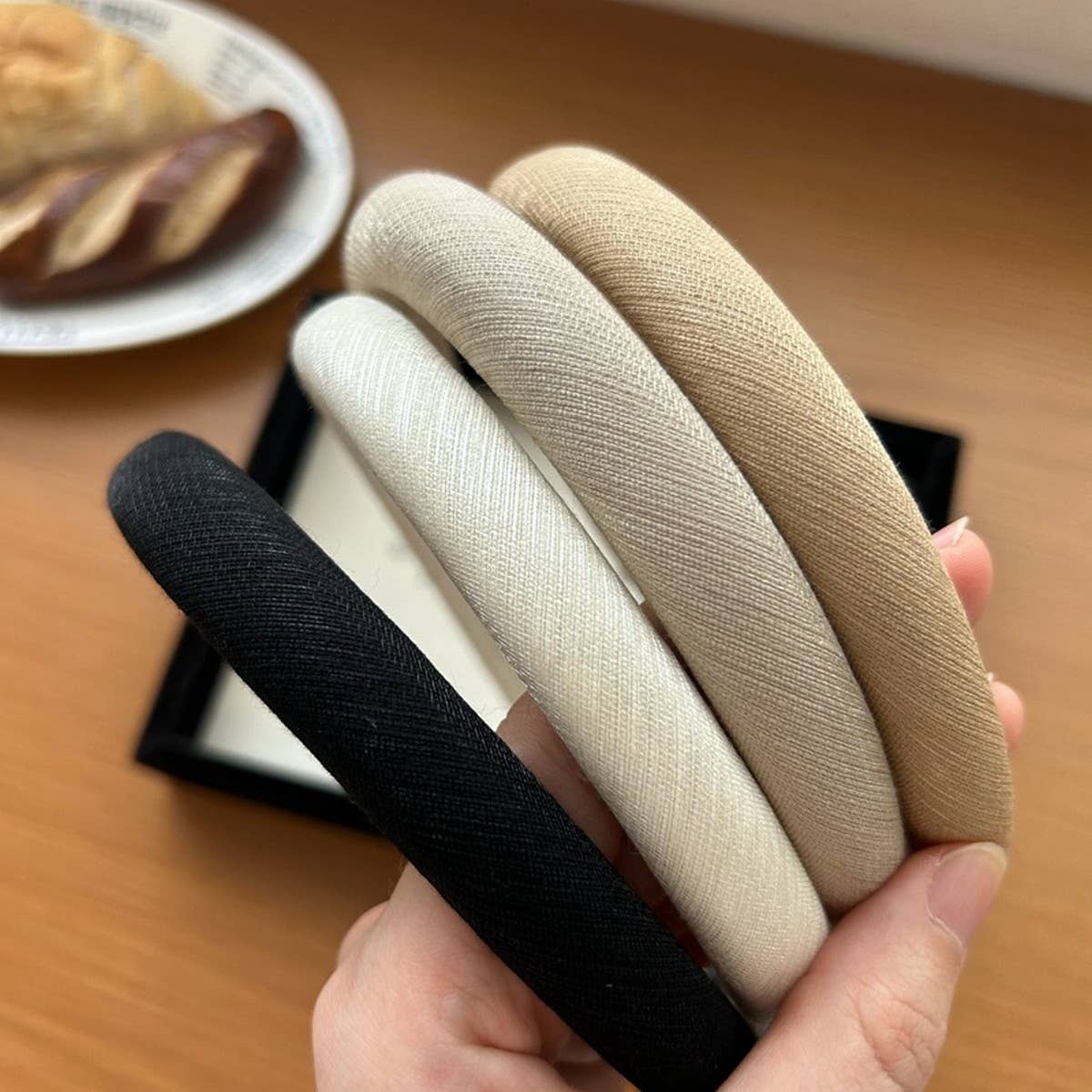 FRENCH STYLE ALL MATCH HAIR PRESSING HEADBAND_CWAHA2854