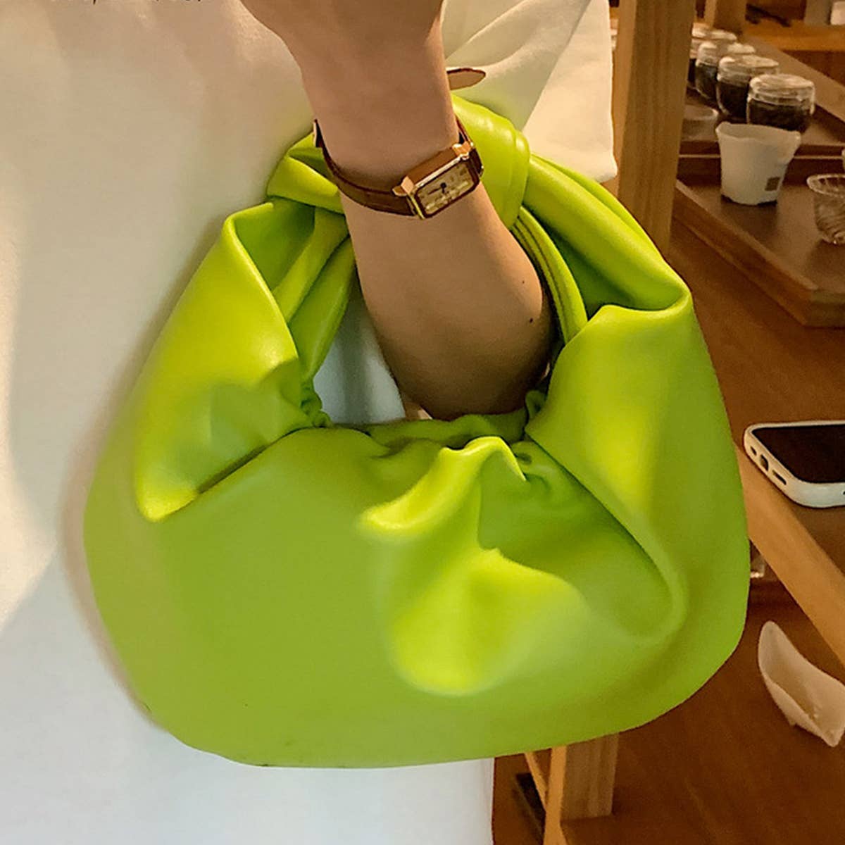 STYLISH PLEATED HAND CLUTCH BAG_CWAB1555