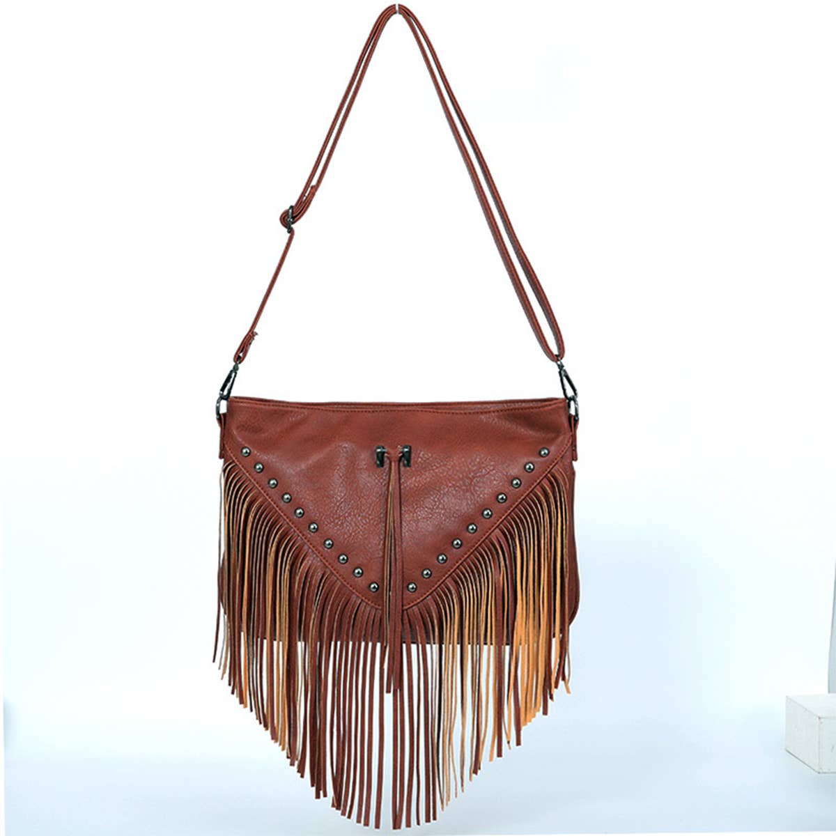 RIVET SOFT LEATHER TASSEL SHOULDER BAG_CWAB0780