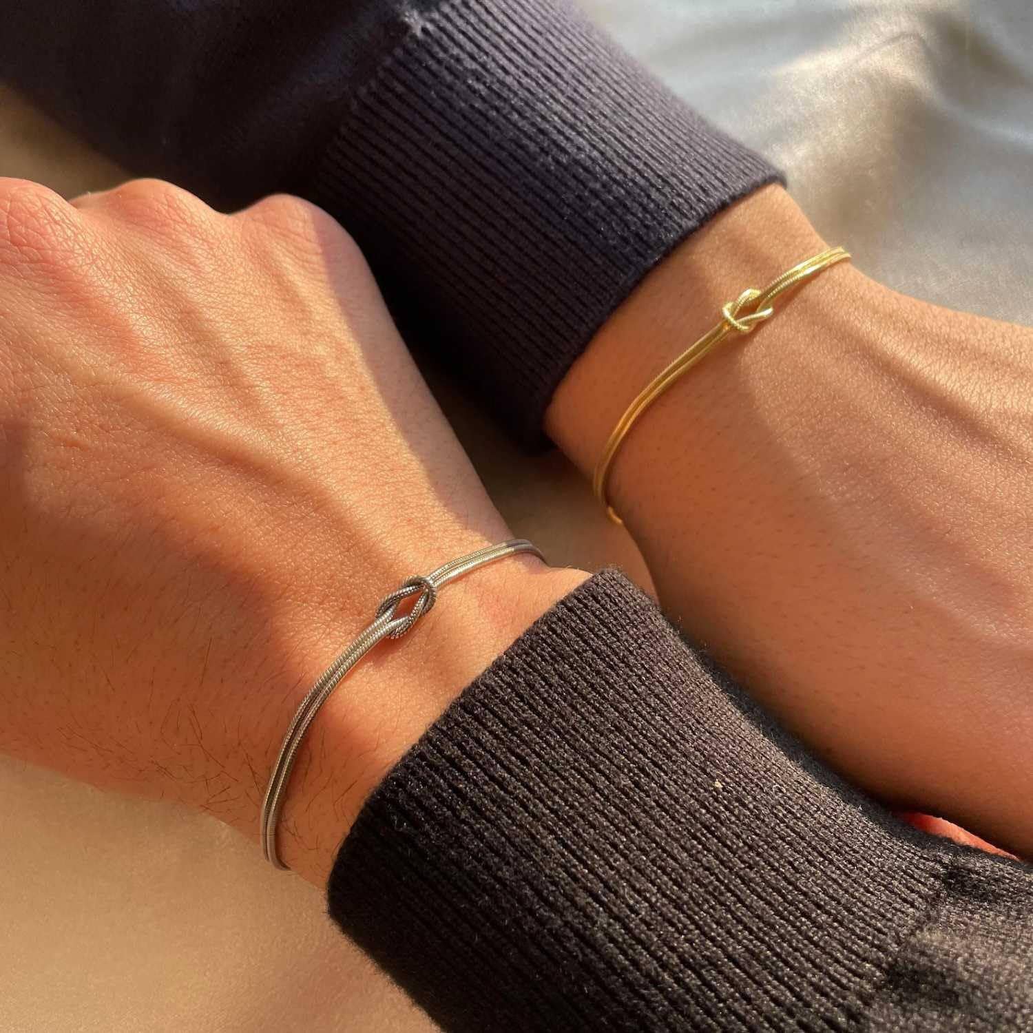 Brass Love Knot Snake Bone Bracelet_Cwaje4941