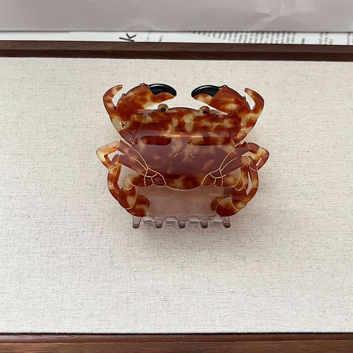 CRAB ACETATE HAIR CLAW CUTE MEDIUM DUCKBILL CLIP_CWAHA5773