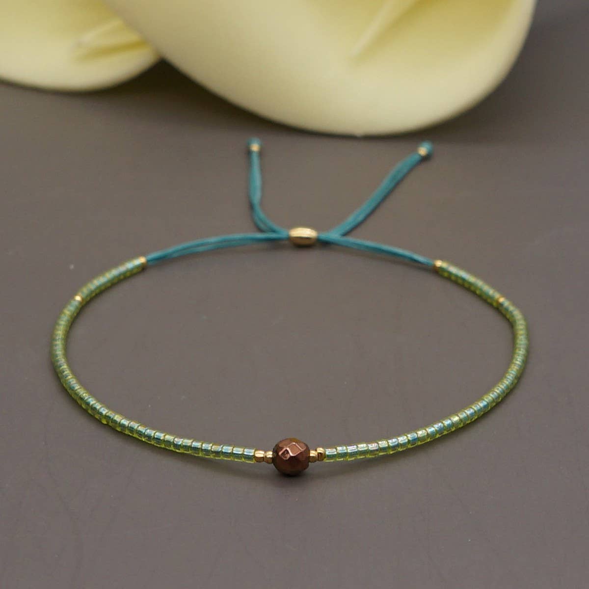 BOHEMIAN SEMI PRECIOUS STONE BEADED BRACELET_CWAB4623