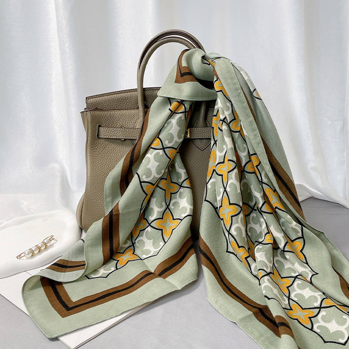 90CM SUNFLOWER FAUX WOOL VELVET SCARF WRAP_CWASC0891