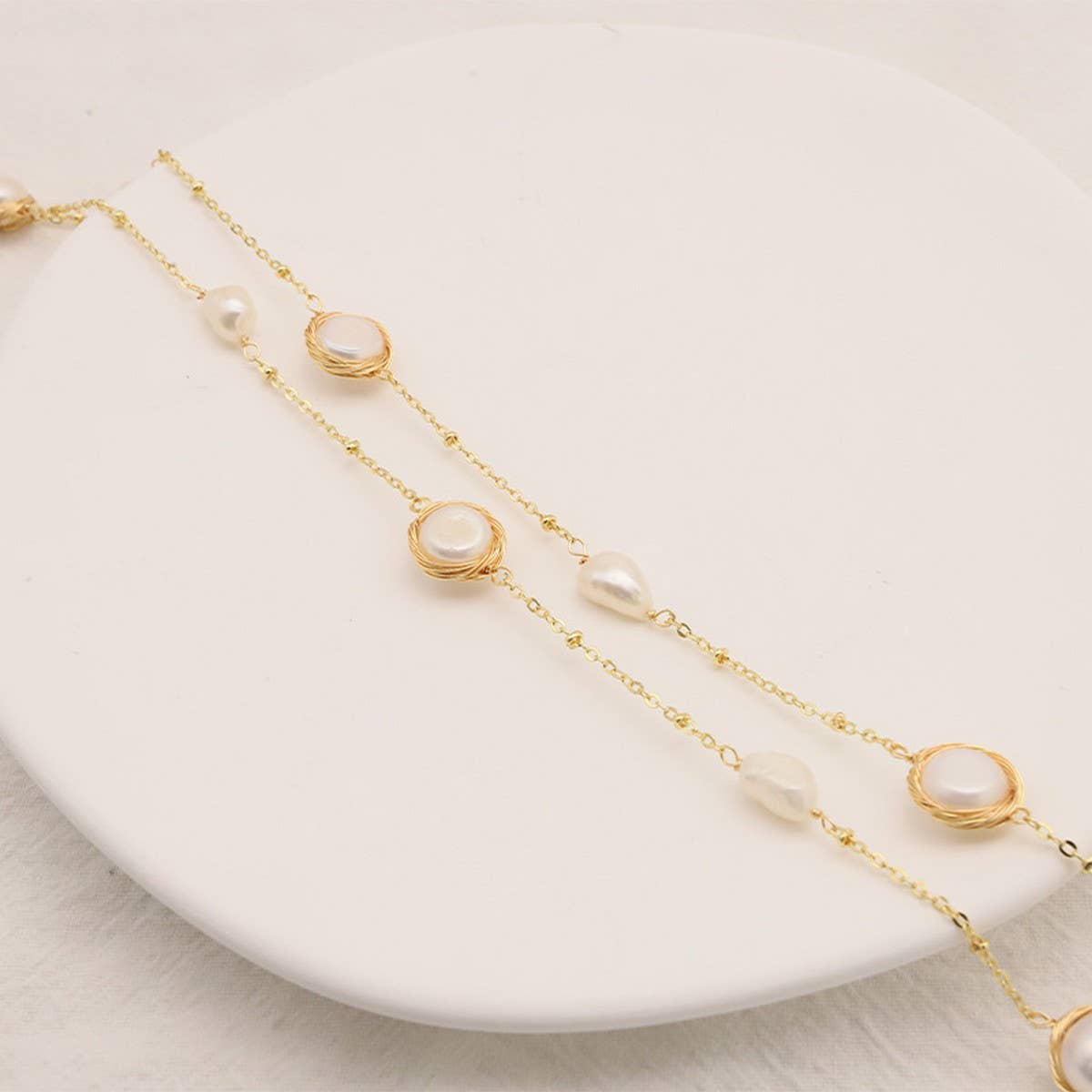 ELEGANT NATURAL PEARL LONG SWEATER NECKLACE_CWAJE3884