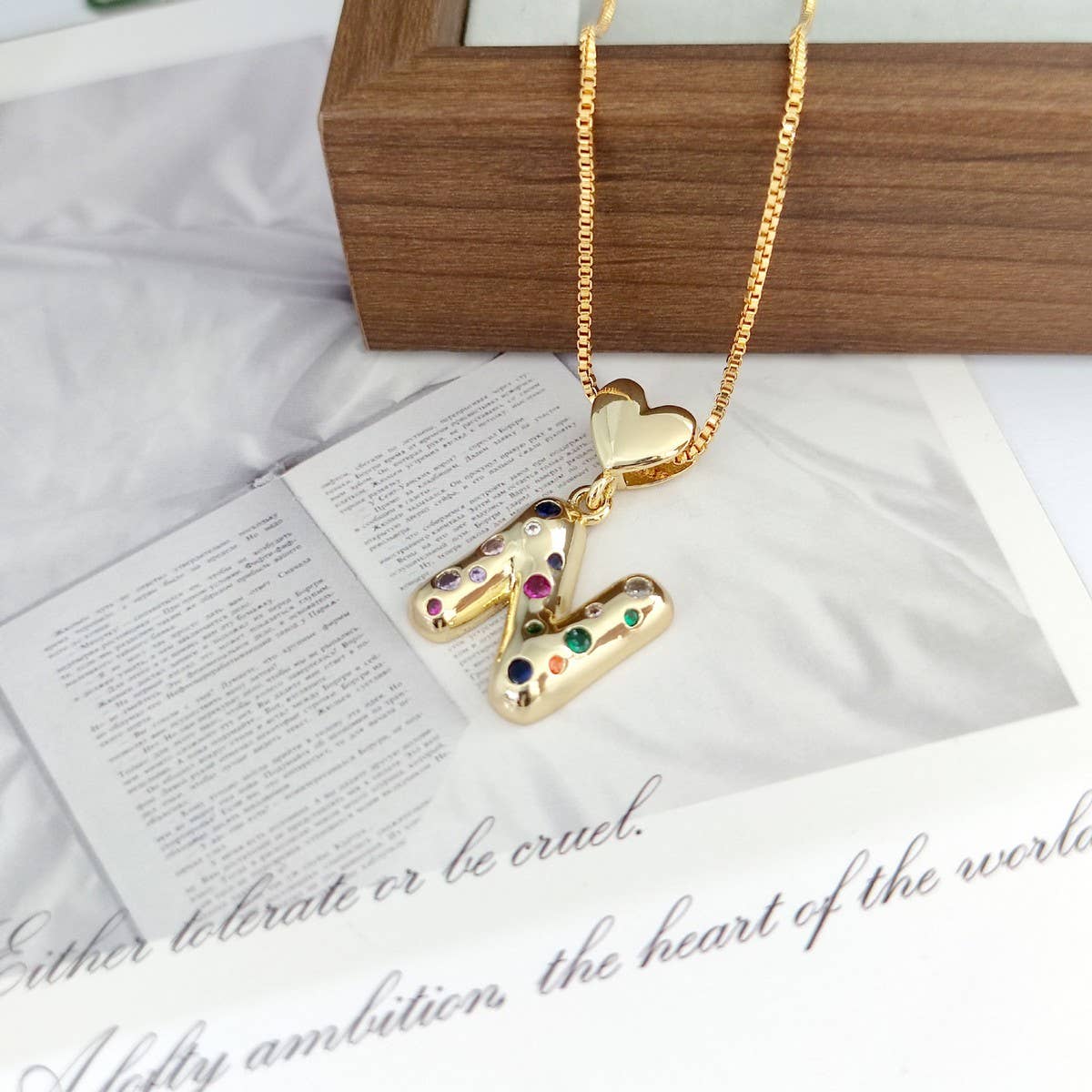 COLORFUL ZIRCONIA HEART LETTER PENDANT NECKLACE_CWMM5875