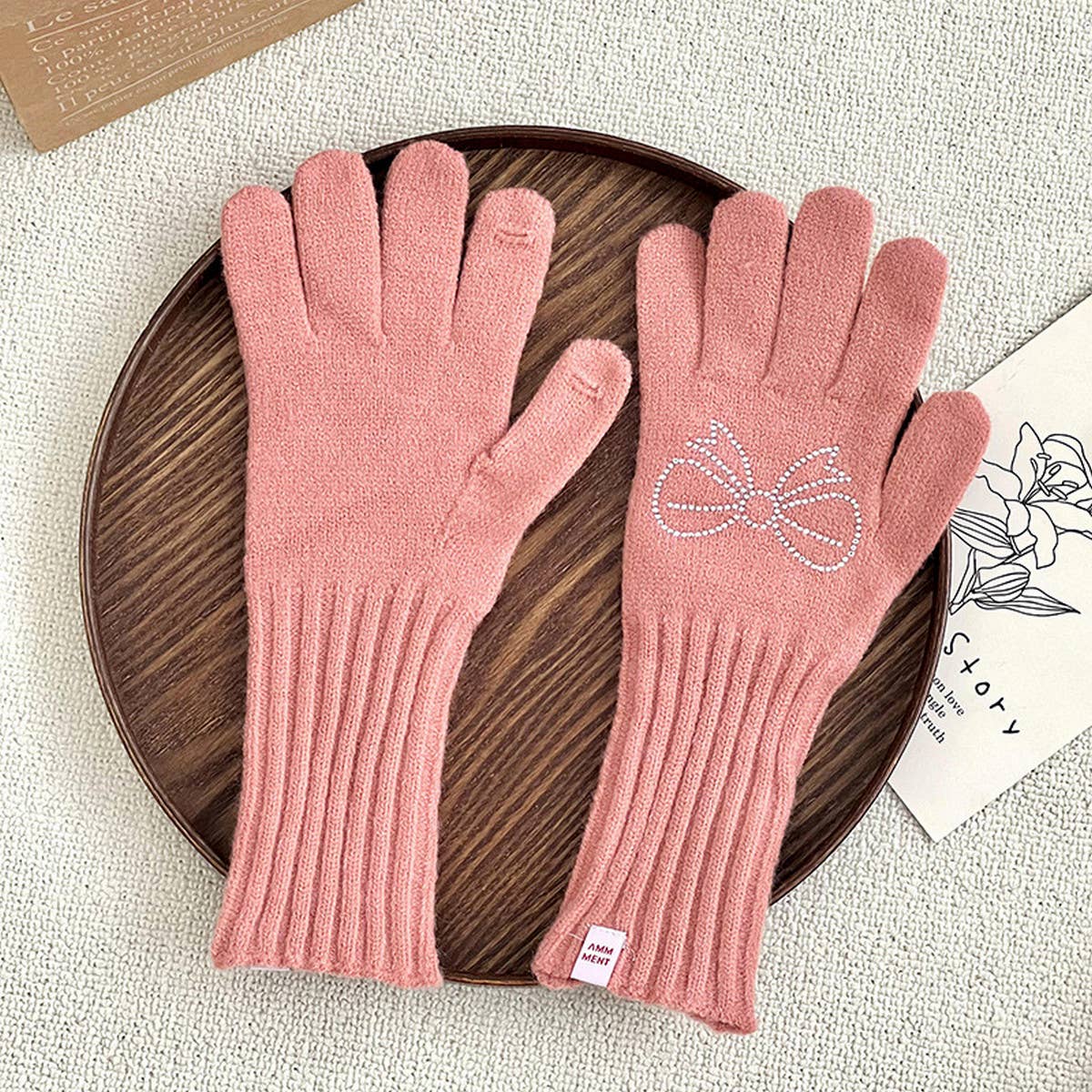 RHINESTONE BOW TOUCH SCREEN FIVE FINGER GLOVES_CWAG0141