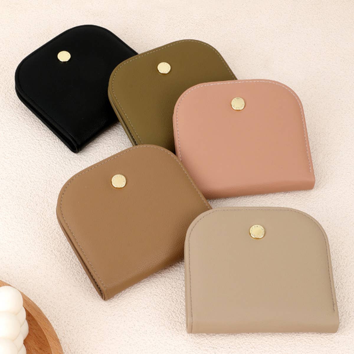 Half Round Mini Cute And Compact Wallet_Cwab1655