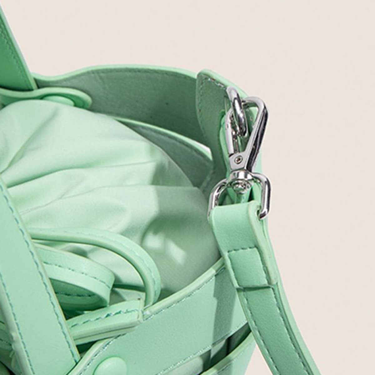 HOLLOW SEMICIRCLE WOVEN BEACH BAG_CWAB1908