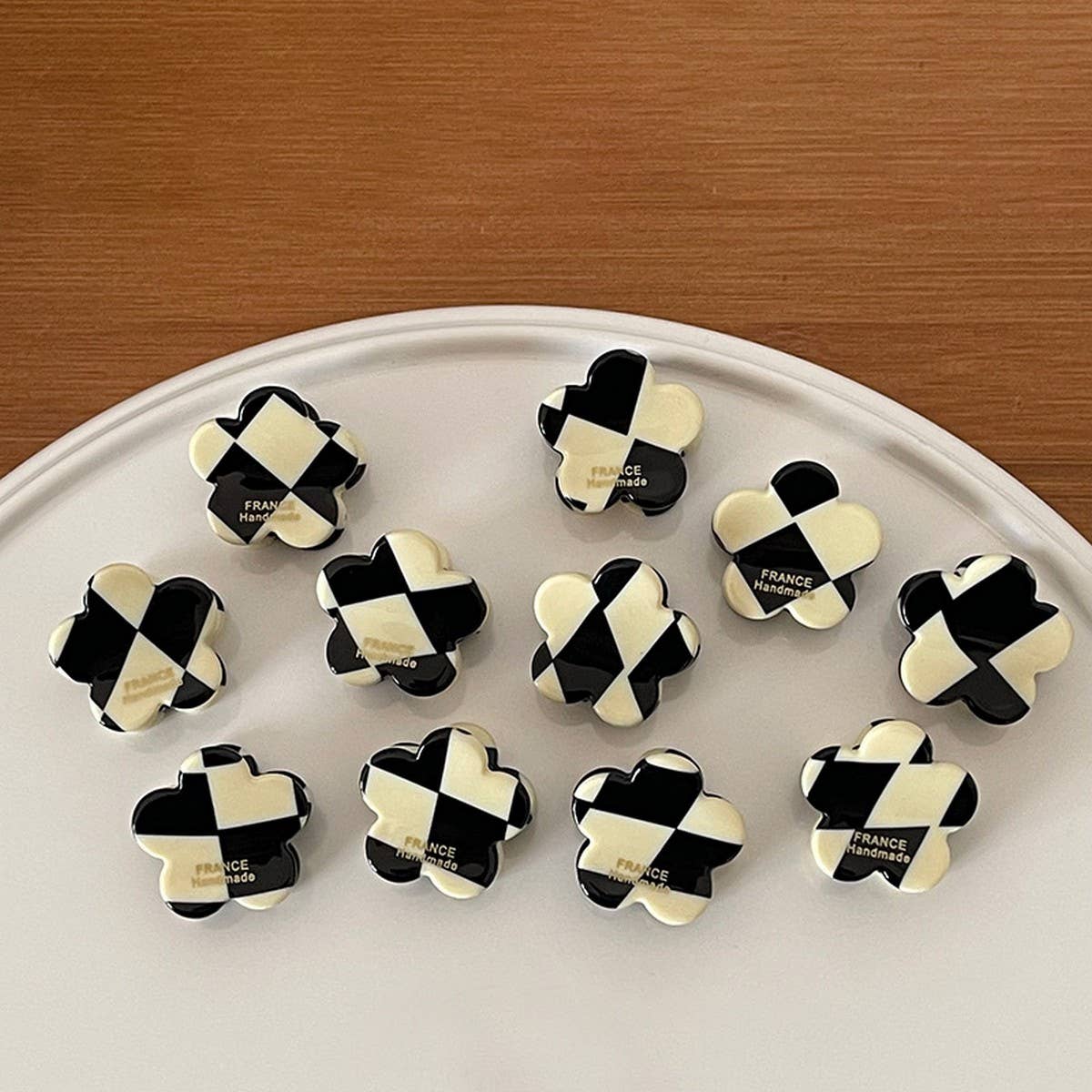 INK BROWN FLORAL MINI HAIR CLAW RETRO BANG CLIP_CWAHA3951