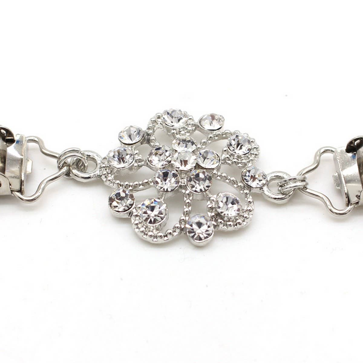 NEW WEDDING PLATINUM DIAMOND SHAWL CLIP_CWMM2200