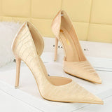 RETRO PATTERN SIDE HOLLOW POINTED TOE HIGH HEELS_CWSHH0112