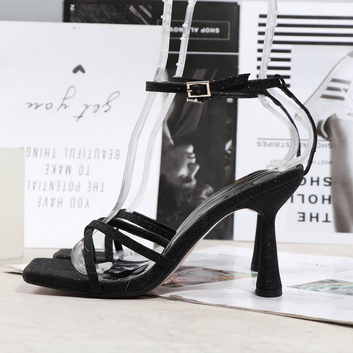 CROSS STRAP SEQUIN STILETTO SANDALS_CWSHS0572