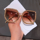FASHIONABLE LARGE SQUARE FRAME SUNGLASSES_CWASG0819